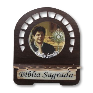 PB811550 - Porta Bíblia São Carlo Acutis MDF Resinado - 26x21,5cm