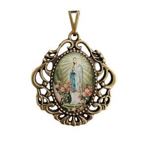 MD129228 - Medalha N. Sra. de Lourdes Camafeu Ouro Velho - 4,5x4cm