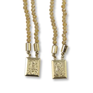 ES350302 - Escapulário N. Sra. do Carmo e Sagrado Coração de Jesus Cristal Ambar - 70x1,4cm