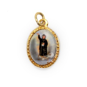 MD103228P10 - Medalha de Alumínio Oval Dourada c/ 10un. Santo  Ivo - 2X1,3cm